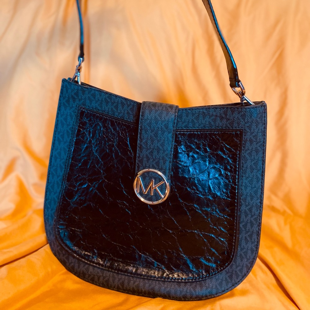 Nice Shoulder bag, Like New OBO